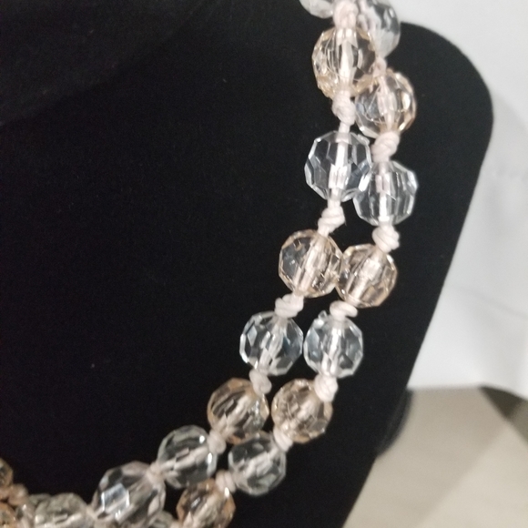 Clear beaded statement necklace - Picture 2 of 2